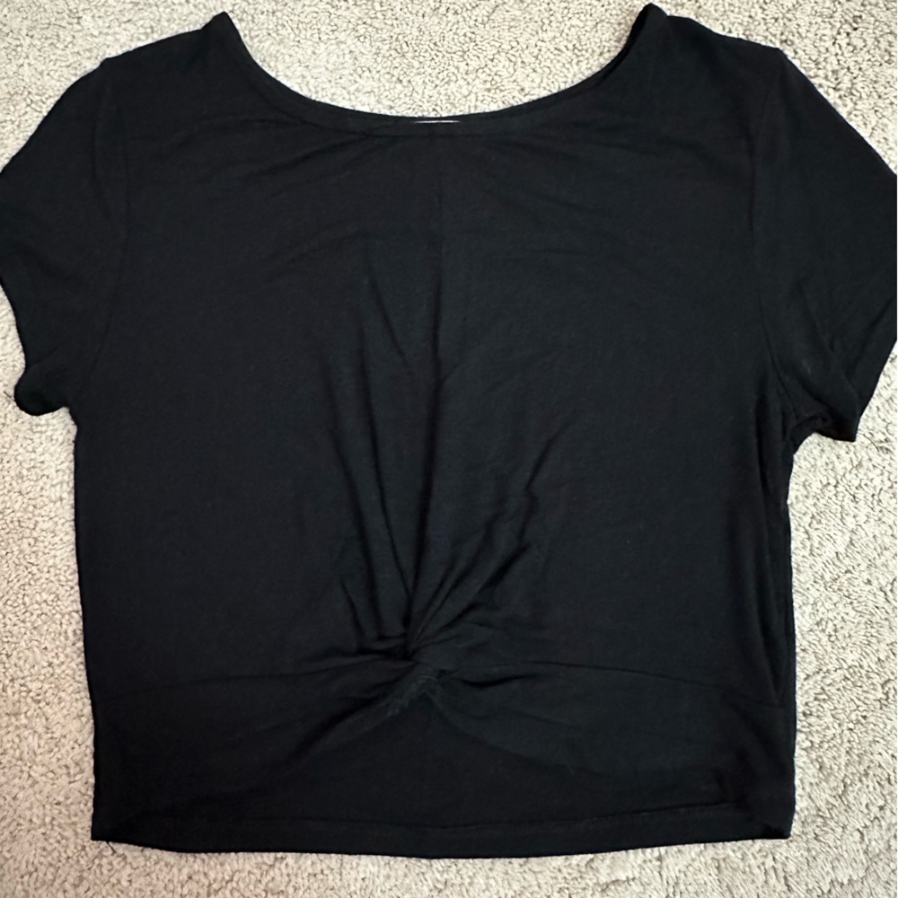 Forever 21 Medium black knot crop top